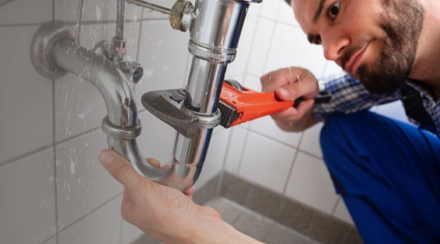 Professional same day plumber services in Lenzburg, IL